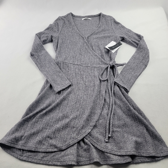 NWT O'Neill cable knit long sleeve soft wrap dress fit and flare - Picture 5 of 9